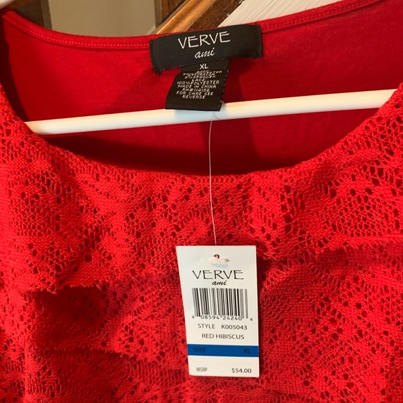SOLD Verve Ami Red Lace Layered Top - Picture 4 of 5